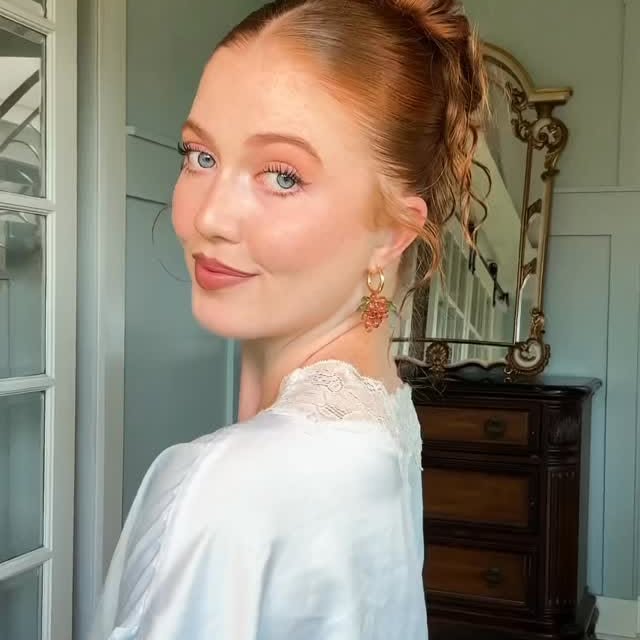 The perfect wedding guest hairstyle! I am using all of my custom @prose products- Leave-in Conditioner, Styling Gel, and Hair Oil… I am obsessed with how it turned out ✨LOVE these products  #prosepartner 

#hairtransformation #hairideas #hairstyles #hairtutorial #hairinspiration #hairstyle #hairlook #hairtutorials #hair #hairupdo #redhead #redhair