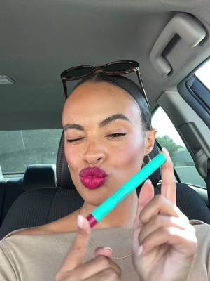 Long weekend vibes✨ Which shade of lipstick should I wear?💋💄